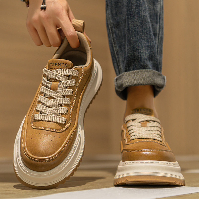 Retro Workwear Sneakers Men's Leather Low-Top Casual Shoes